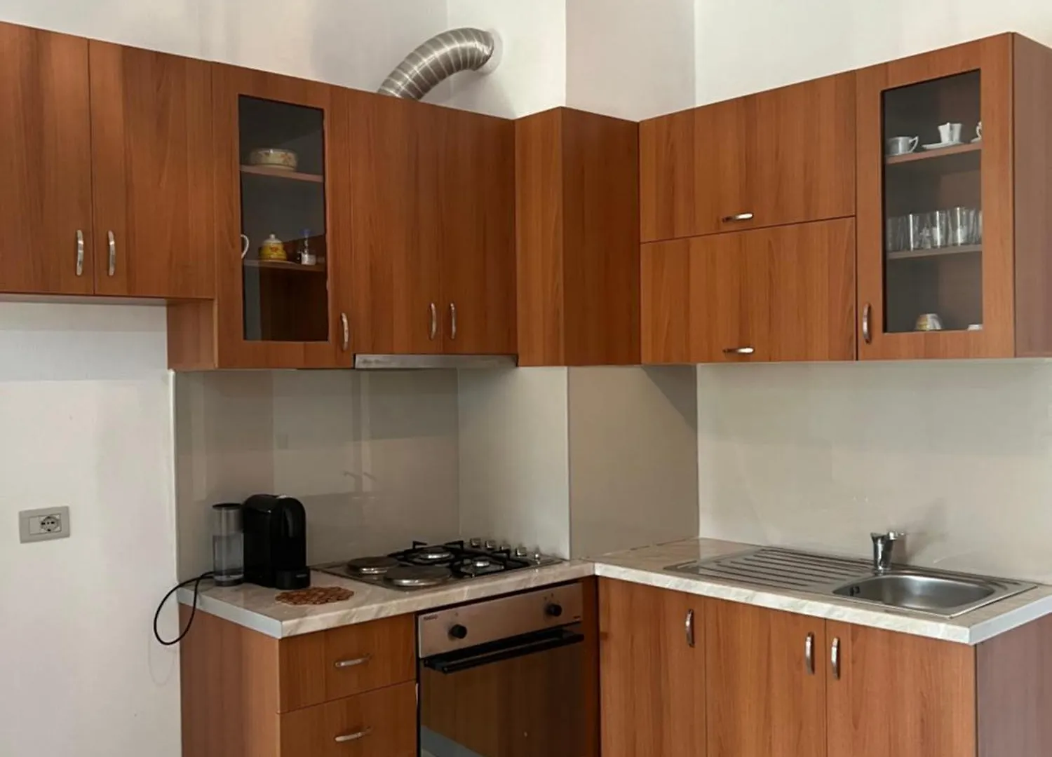 Sunrise Sea & Mountain Vista Apartments Orikum Αλβανία