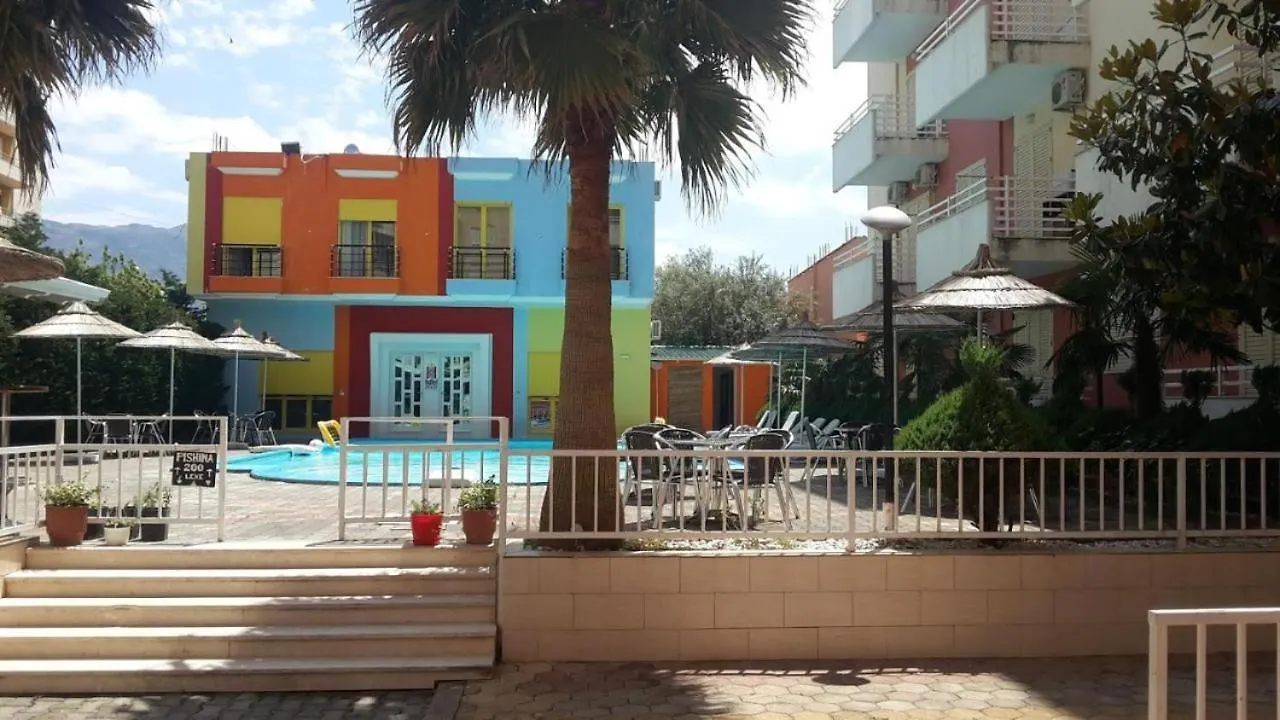 Sunrise Sea & Mountain Vista Apartments Orikum