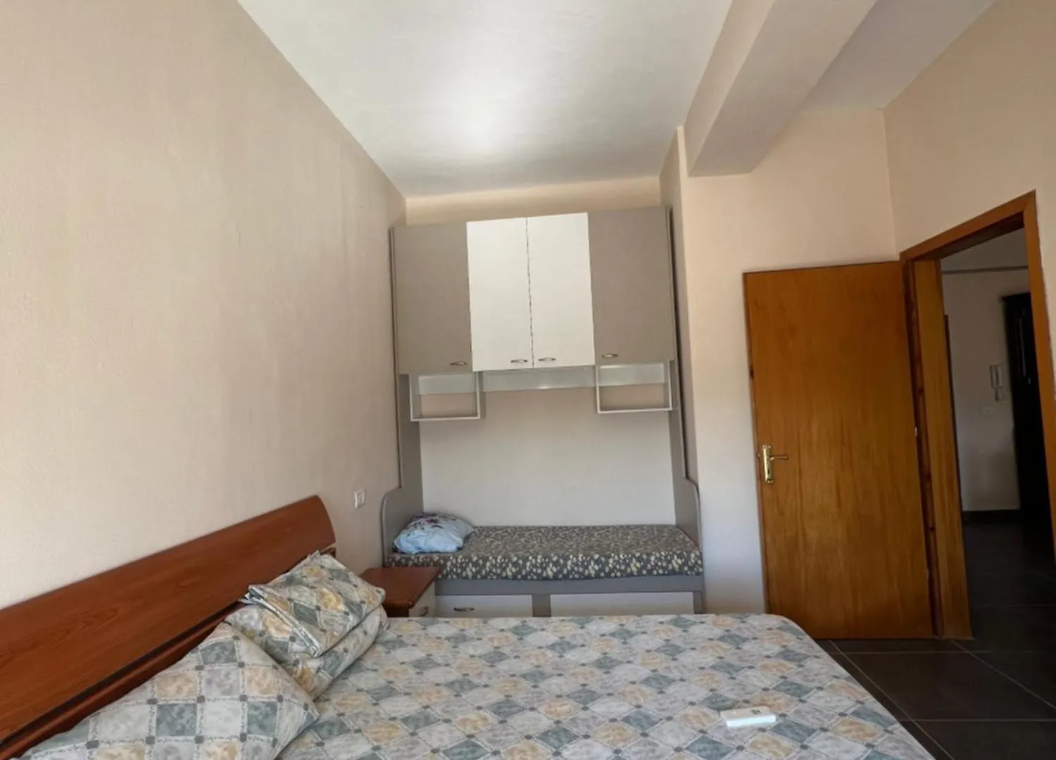 Sunrise Sea & Mountain Vista Apartments Orikum Albania